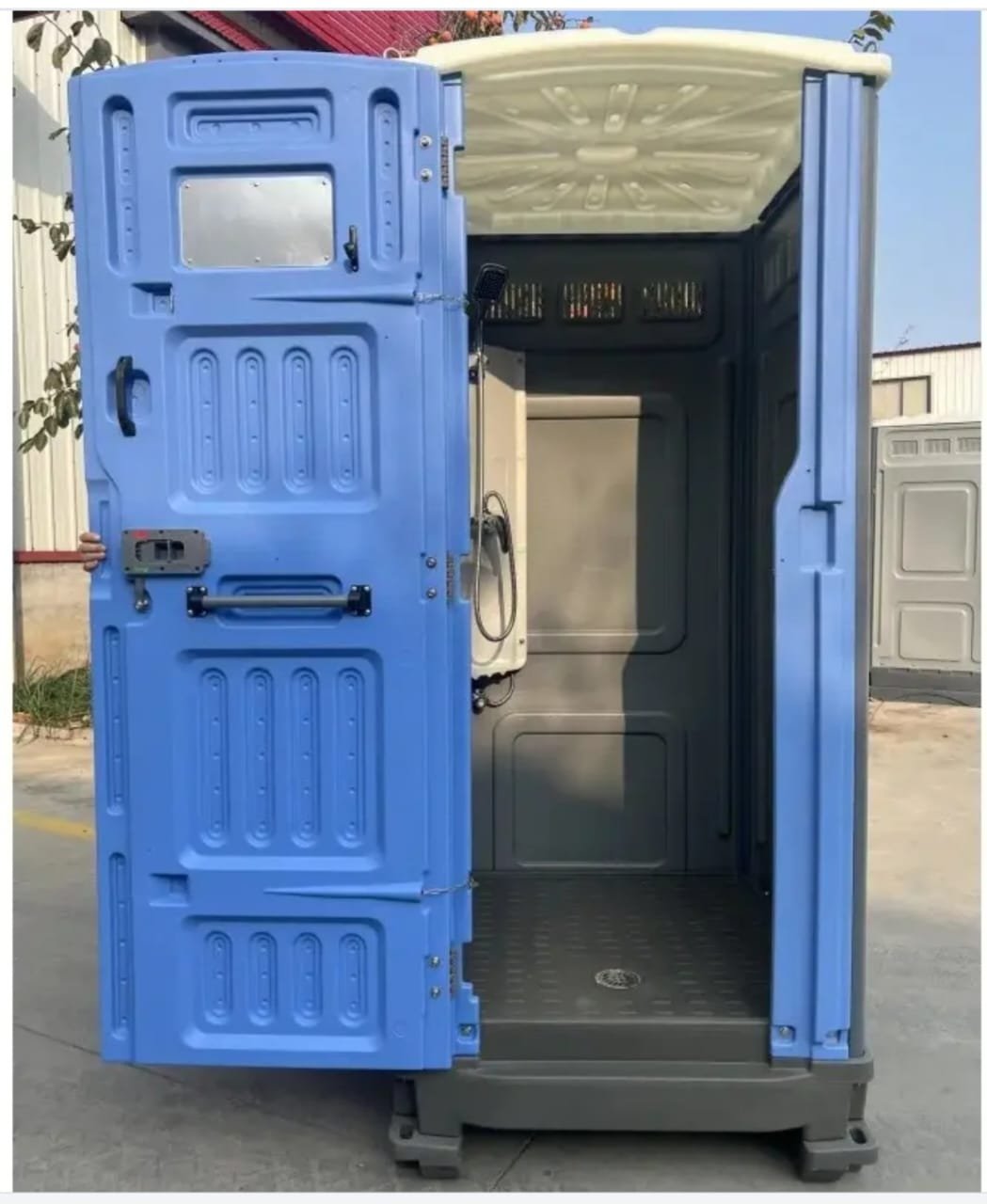 Douche mobile VFSERVICES — Cabine autonome avec chauffe-eau